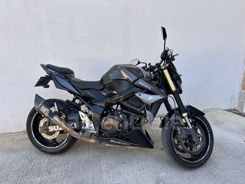 SUZUKI GSR 750 ABS L1