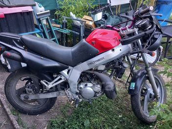 YAMAHA TDR 125
