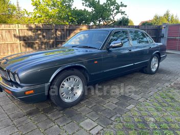 JAGUAR 