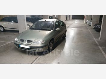 RENAULT 