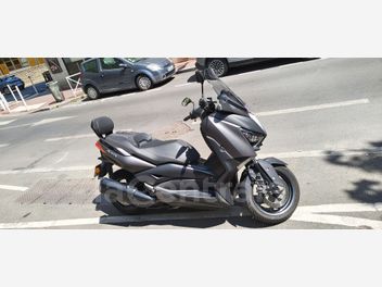 YAMAHA X-MAX 300