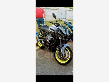 YAMAHA MT-10 1000