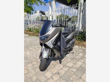 YAMAHA NMAX 125