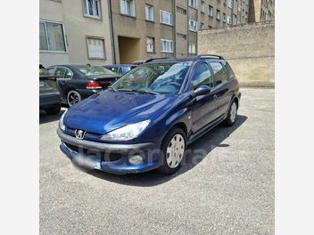 PEUGEOT 