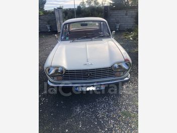 PEUGEOT 204 E