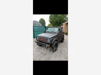 SUZUKI 