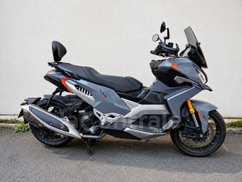 PEUGEOT METROPOLIS 400