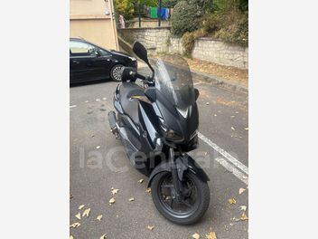 YAMAHA X-MAX 250 ABS
