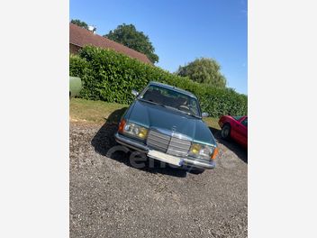 MERCEDES 