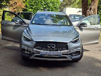 INFINITI 