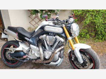 YAMAHA MT-01 1700