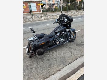 HARLEY DAVIDSON CVO STREET GLIDE 1923