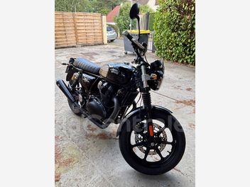 ROYAL ENFIELD INTERCEPTOR 650