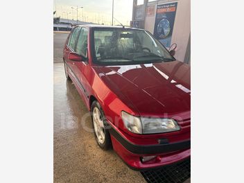 PEUGEOT 