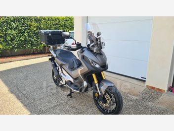 HONDA X-ADV 750