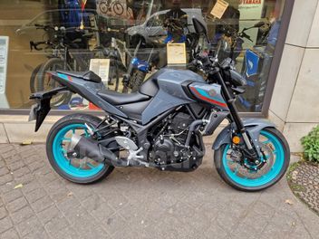 YAMAHA MT-03 300