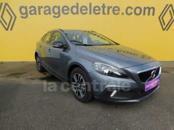 VOLVO V40 (2E GENERATION) CROSS COUNTRY II (2) CROSS COUNTRY D2 120 MOMENTUM GEARTRONIC