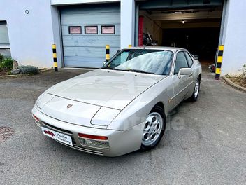 PORSCHE 944 2.5 TURBO 220