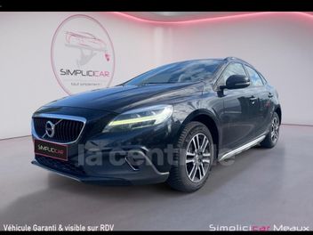 VOLVO V40 (2E GENERATION) CROSS COUNTRY II (2) CROSS COUNTRY D3 150 MOMENTUM BUSINESS GEARTRONIC 6