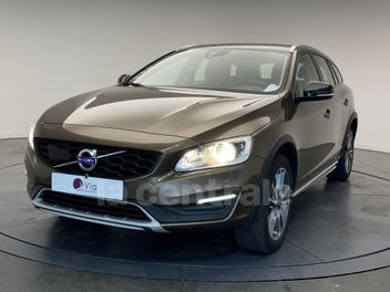 VOLVO V60 CROSS COUNTRY D3 150 LUXE