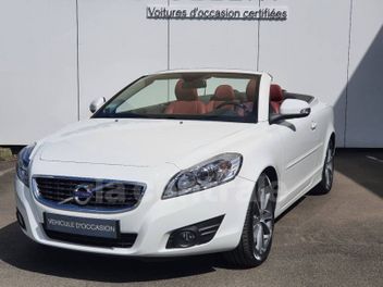 VOLVO C70 (2E GENERATION) CABRIOLET II (2) CABRIOLET D3 MOMENTUM GEARTRONIC