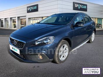 VOLVO V40 (2E GENERATION) CROSS COUNTRY II CROSS COUNTRY D3 150 MOMENTUM GEARTRONIC 6