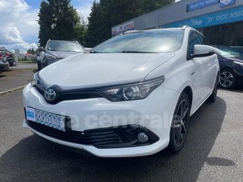 TOYOTA AURIS 3 III HYBRID