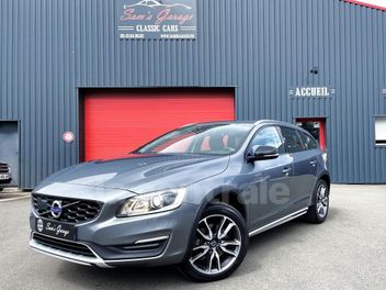 VOLVO V60 CROSS COUNTRY D3 150 PRO GEARTRONIC 8