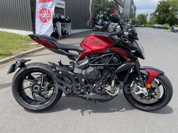 MV AGUSTA BRUTALE 800 RR