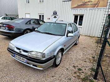 RENAULT  II 1.8 1794CM3 107CV COLLECTION