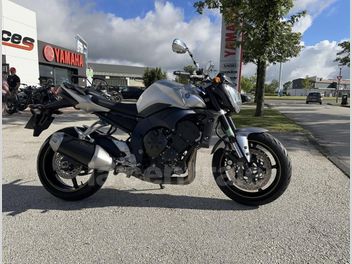 YAMAHA FZ 1 FAZER