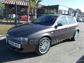 ALFA ROMEO 147 (2) 1.9 JTD 120 DISTINCTIVE 5P