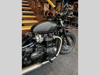 TRIUMPH BOBBER 1200