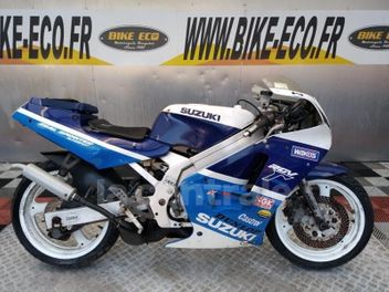 SUZUKI RGV 250