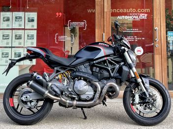 DUCATI MONSTER 821