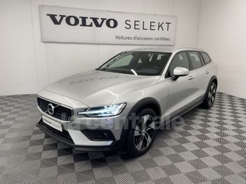 VOLVO V60 (2E GENERATION) CROSS COUNTRY II B4 AWD 197 CROSS COUNTRY PRO GEARTRONIC 8