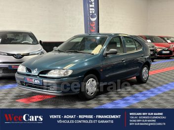 RENAULT MEGANE 1.4E