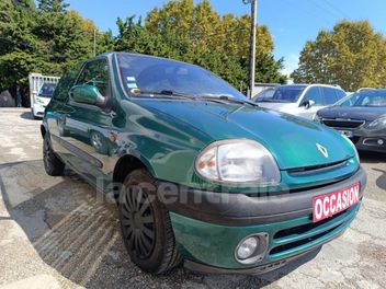 RENAULT CLIO (2) 1.4 FIDJI 3P