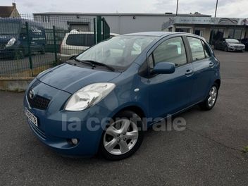 TOYOTA YARIS (2) 85 VVT-I SOL BVA MULTIMODE 5P