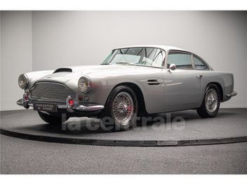 ASTON MARTIN DB4 3.6