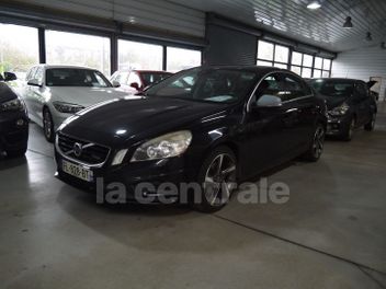 VOLVO S60 (2E GENERATION) II D3 136 R-DESIGN