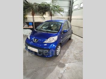 PEUGEOT 107 1.0 TRENDY 2-TRONIC 3P