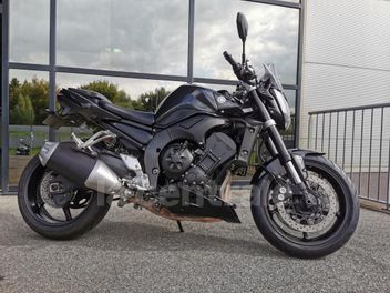 YAMAHA FZ 1 FAZER