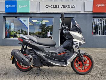 APRILIA SR GT 125 SPORT