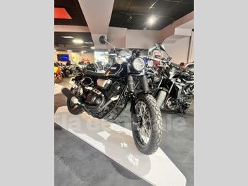 YAMAHA SCR 950