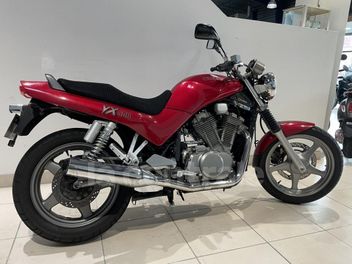 SUZUKI VX 800