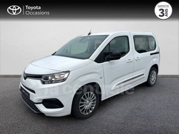 TOYOTA PROACE CITY VERSO 1.2 MEDIUM 110 VVT-I DYNAMIC 7PL