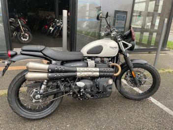 TRIUMPH STREET SCRAMBLER 900