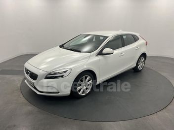 VOLVO V40 (2E GENERATION) II (2) 2.0 D2 ADBLUE 120 INSCRIPTION