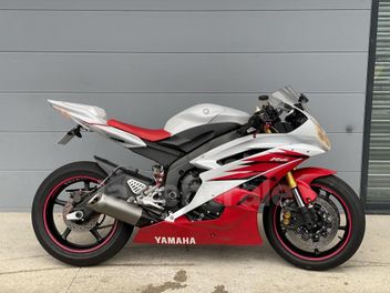 YAMAHA YZF R6 600